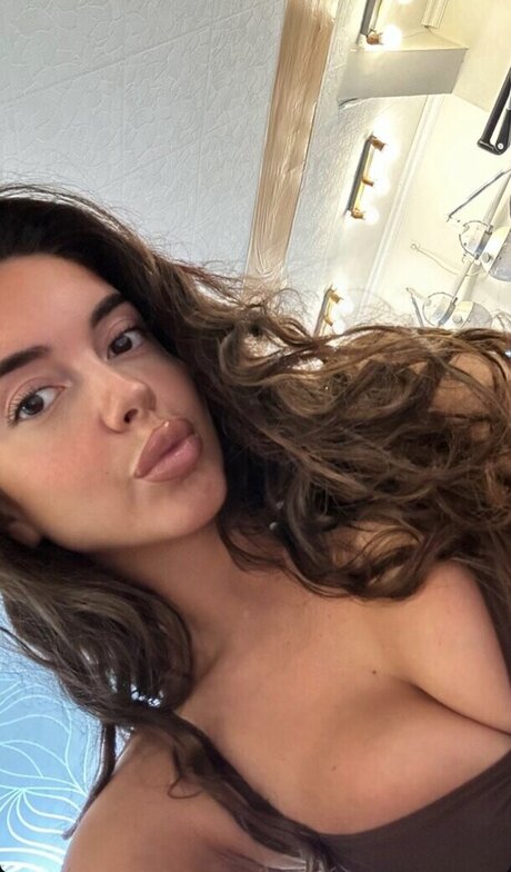 Lya Aylin nacktheit beste galerie