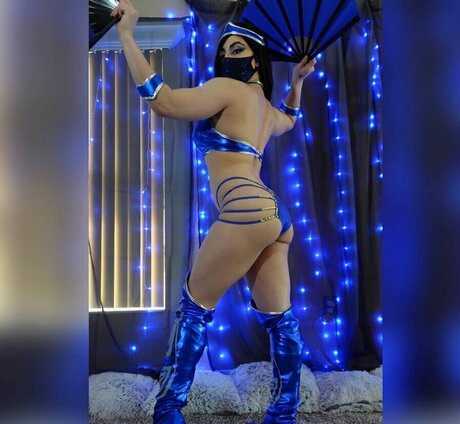 Synnfuljoestar exklusive top bild