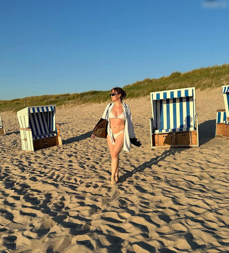 Sonny Loops erwachsene nackten fotos