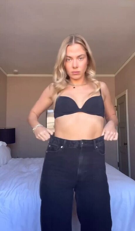 Cheyenne Pahde top nackt bild