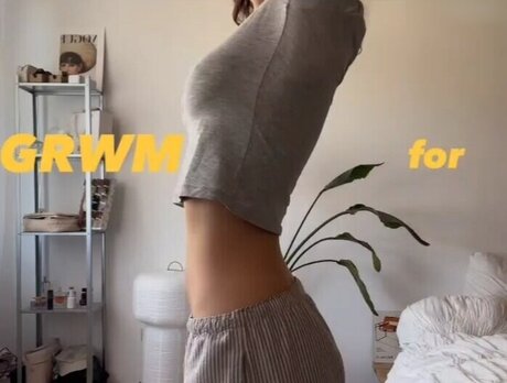 Carla Sophie Schell model erwachsene bild