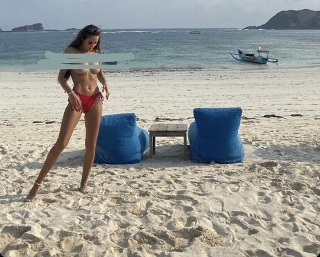 Laurence Veronique nackt akt fotos