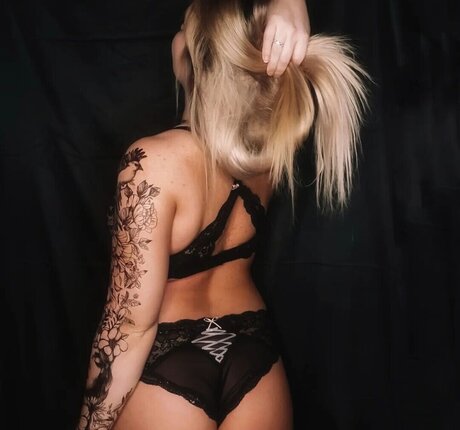 handjob abspritzen nur fans erotische sex archiv