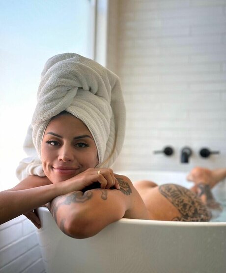 Breezy Foxx exklusive bilder