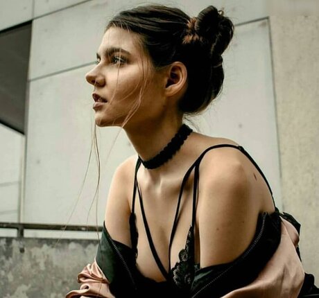 amateur reife onlyfans nacktheit kunst galerie