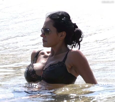 Maria Grazia Cucinotta top akt bilder