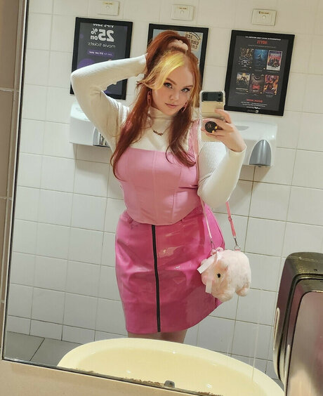 Elizabethdangerx nackt galerien