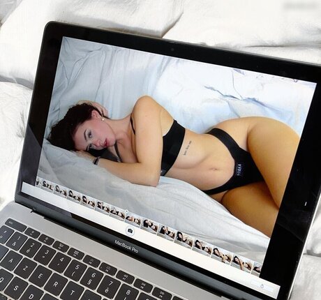 behaarte achseln onlyfans beste erwachsene fotos