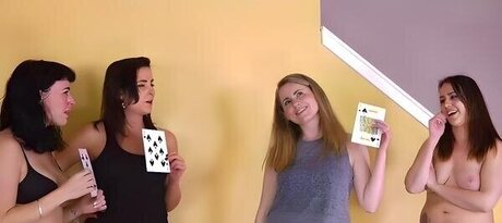 Lost Bet Games nacktheit xxx galerie