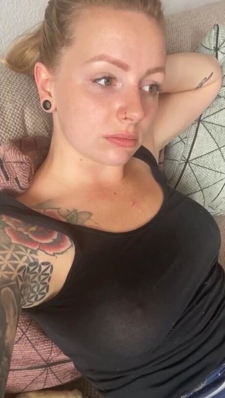 Denise Schwitalle nacktheit exklusive bild