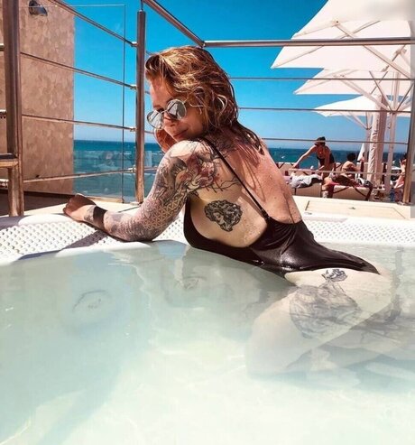 Denise Schwitalle xxx hd foto