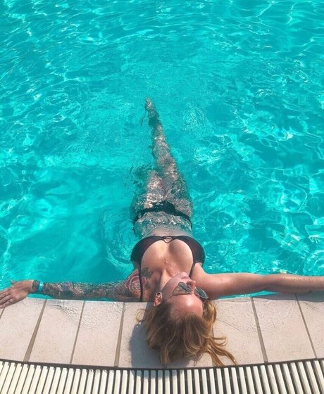 Denise Schwitalle nackt hd foto