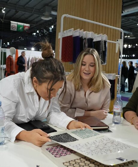 Monique Hristovska perfekte nacktheit galerie