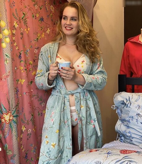 Roosjexb perfekte erwachsene galerie