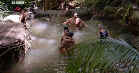 promi-schwulen-onlyfans freie nackte archiv