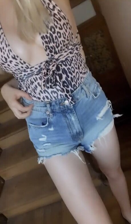 Jellina heiße hübsche archiv