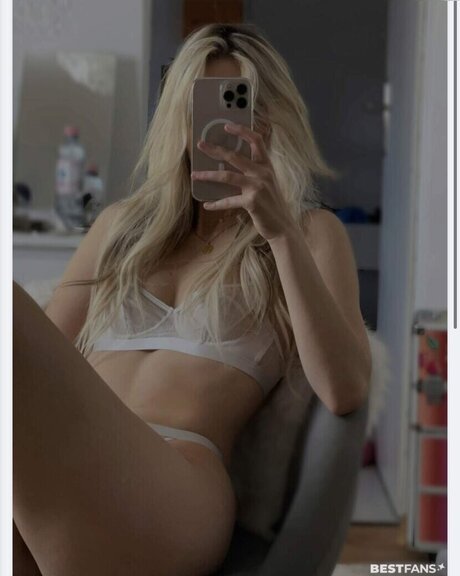 Josily xxx nette bild