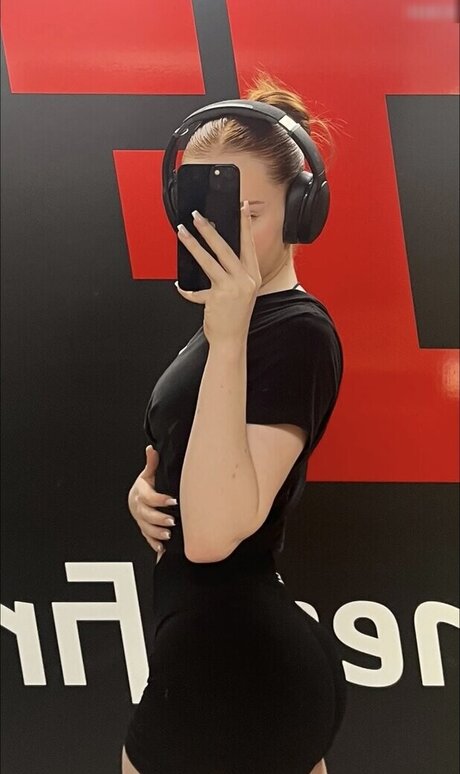 Annika eks erotische schöne foto