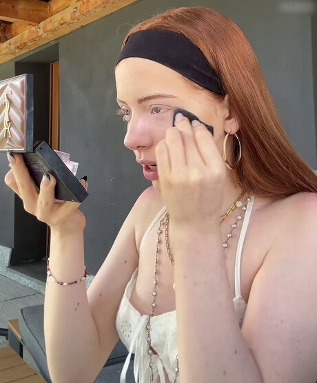 Annika eks kostenlose sexy bild