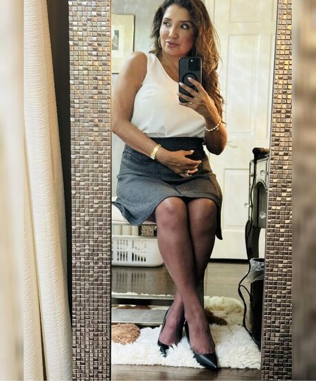 latinaseven7 kunst sexy bilder