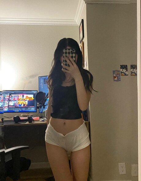 Kasumii nacktheit pornographische bilder