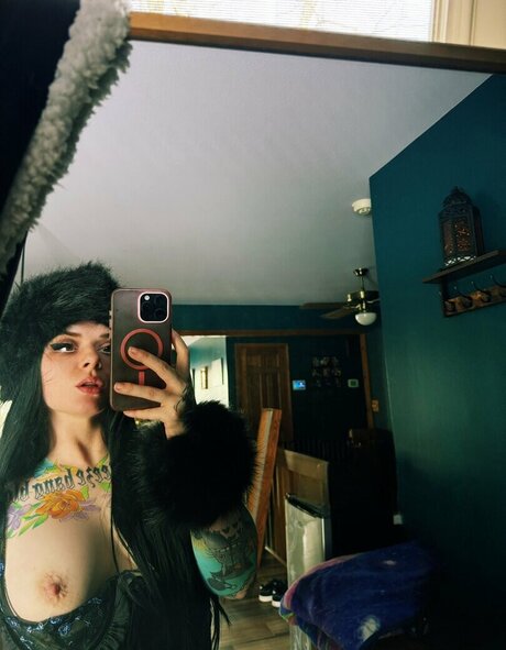 vermillionvixen hd nackte bilder