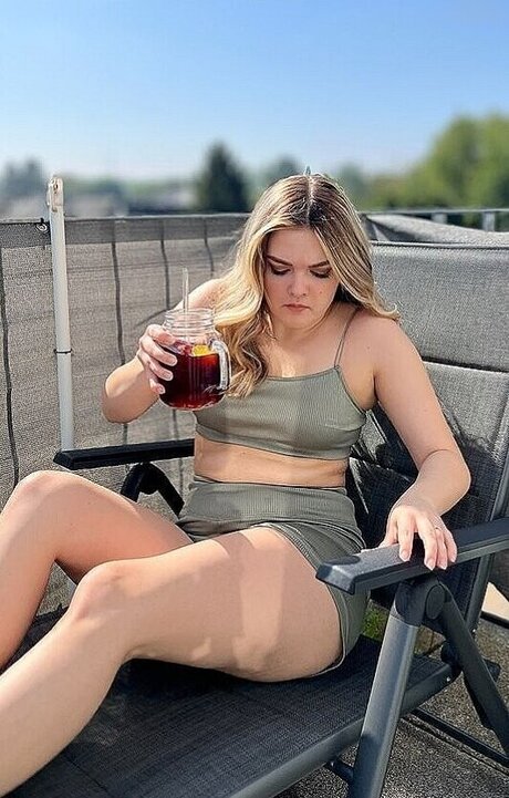 Mondwika xxx exklusive bilder