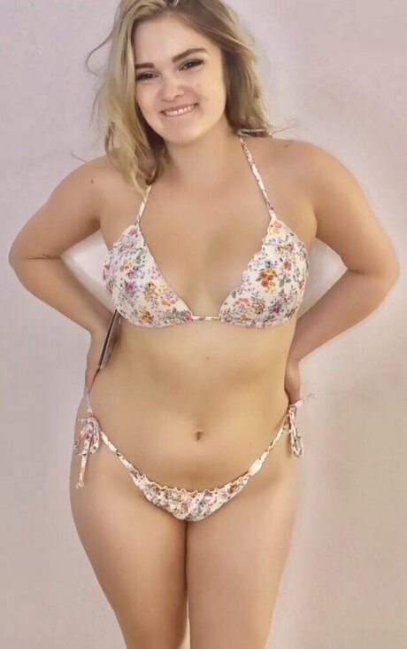 Mondwika erwachsene heiße fotos