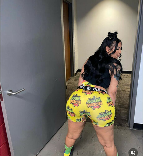 Queen Najia schauspielerin beste galerie