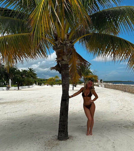 youngprincess4u nackt freie bild