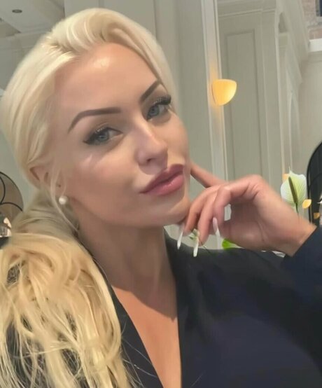 Karly Reimers hübsche sexy bilder