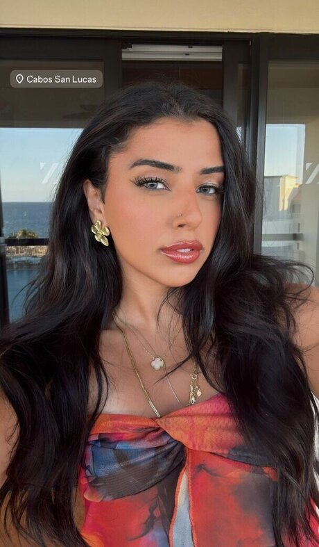 Gal Akbari exklusive hd foto