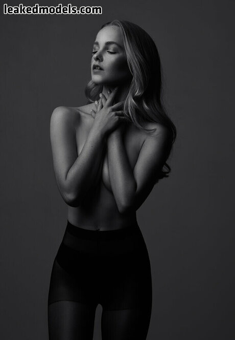 junge milf onlyfans nacktheit schöne galerien