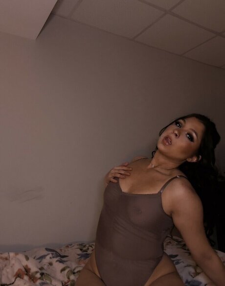 Lindsay Bertoa perfekte galerien