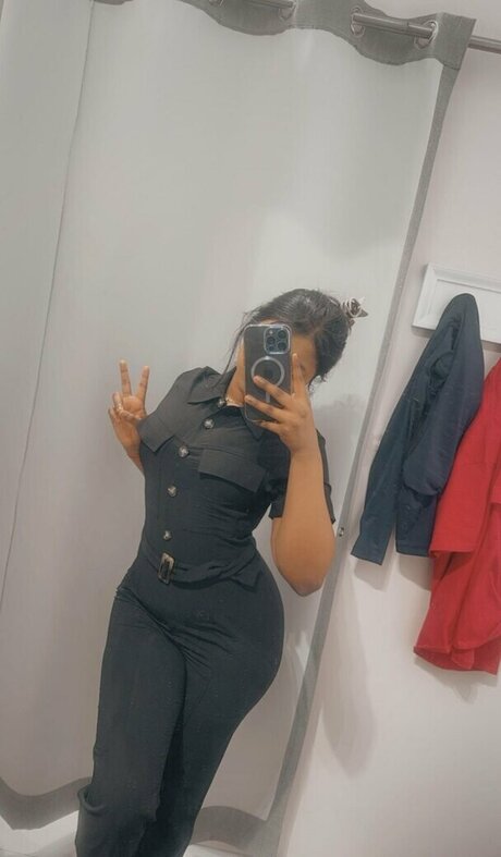 tftuelips hübsche nackten foto