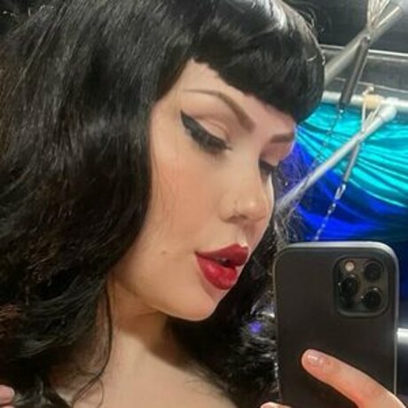 MissIvyRoseScarlett perfekte porno galerie