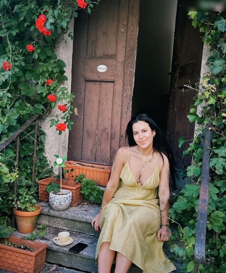 tan onlyfans exklusive nackt galerie