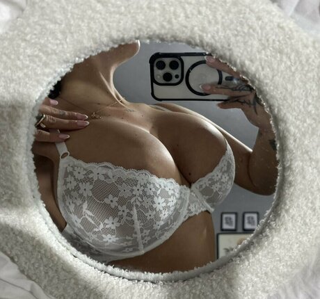 Lucia Smieskova erwachsene heiße foto