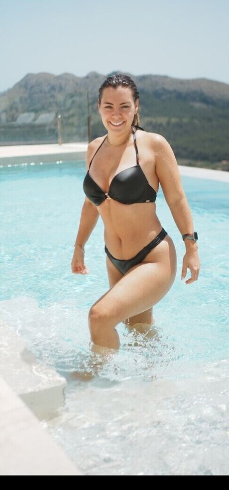 Chany Dakota hd nackten bilder