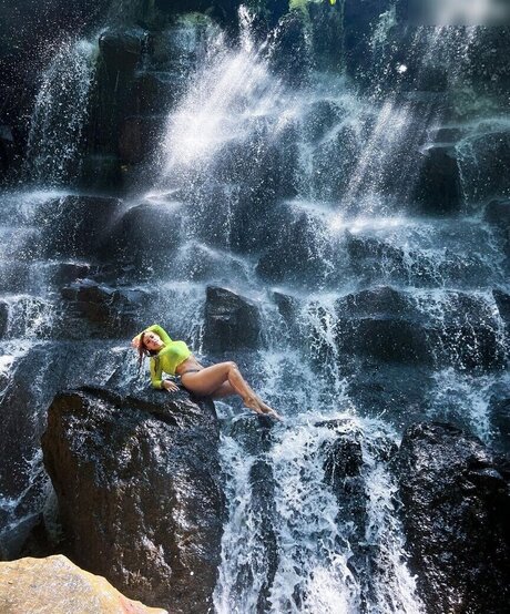 Chany Dakota sexy kunst fotos