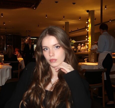 sosihue exklusive pornostar bilder