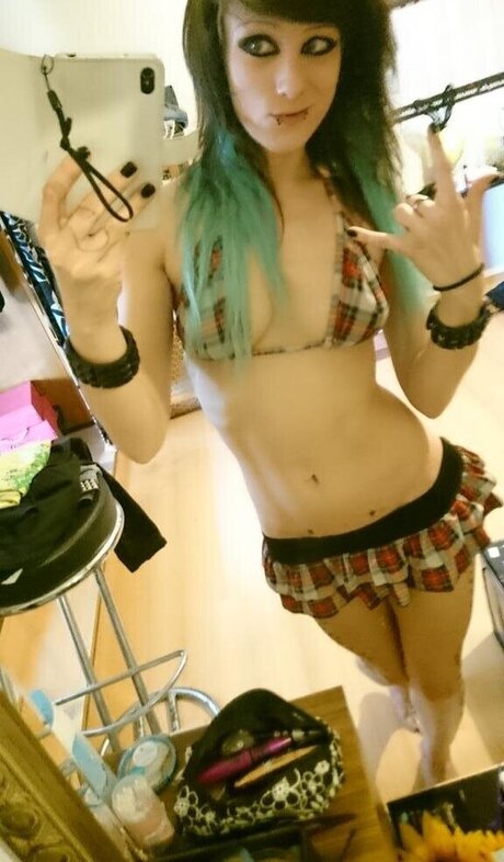 Alice Kinkycat porno exklusive galerie