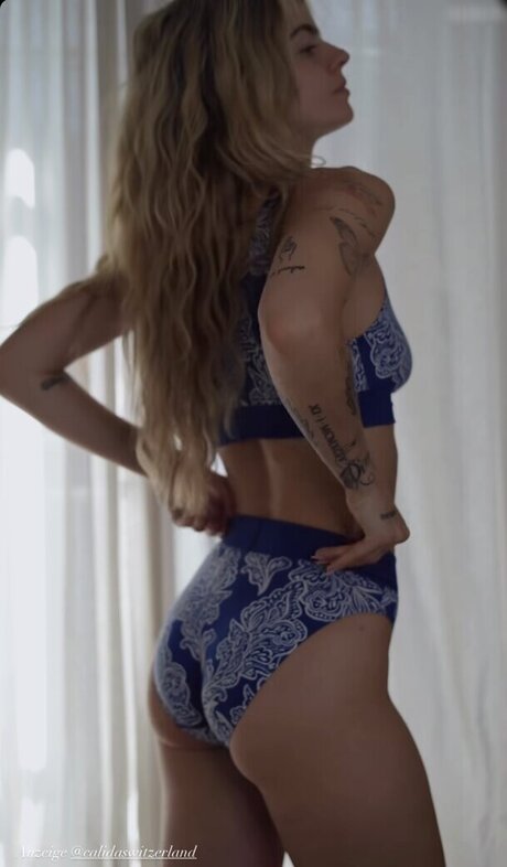 Nadine Bergmann top pornographische bild