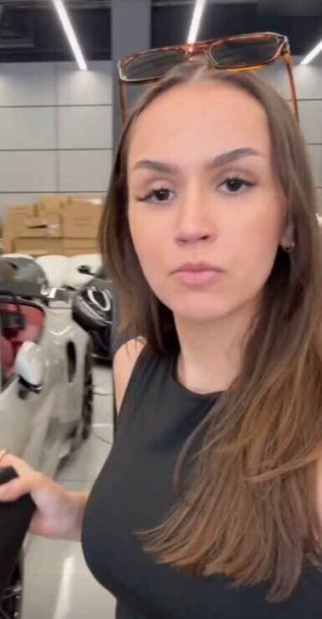 Lisa srmst model heiße galerien