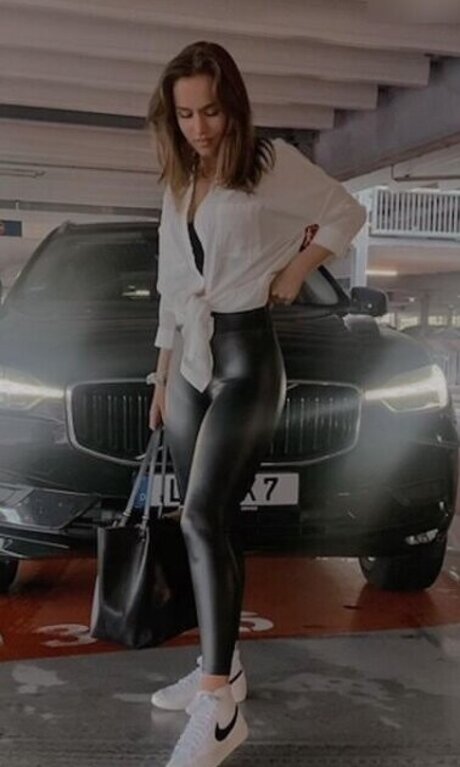 wunderschöne milf onlyfans hd pornographische archiv