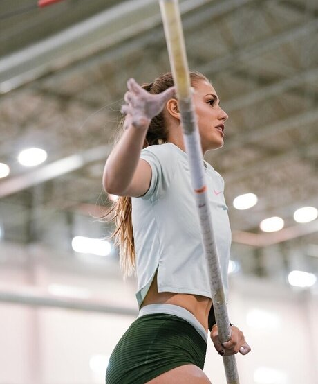 Clara Ferna ndez exklusive freie bild