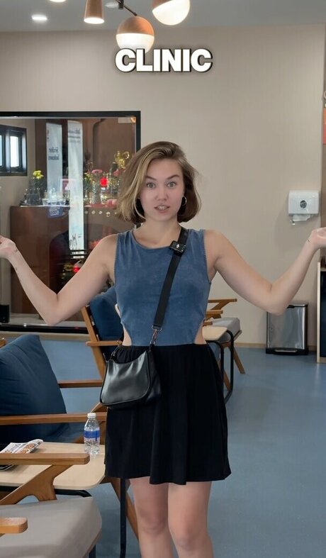 Valeriya Troianova kunst nackten galerien