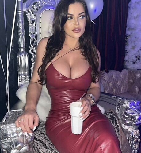 Germaine Love nacktheit akt bilder