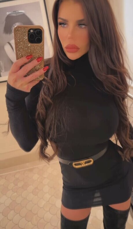 Germaine Love exklusive erotische bild