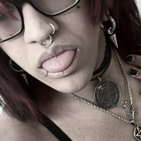 Kkthefallenone perfekte porno galerien